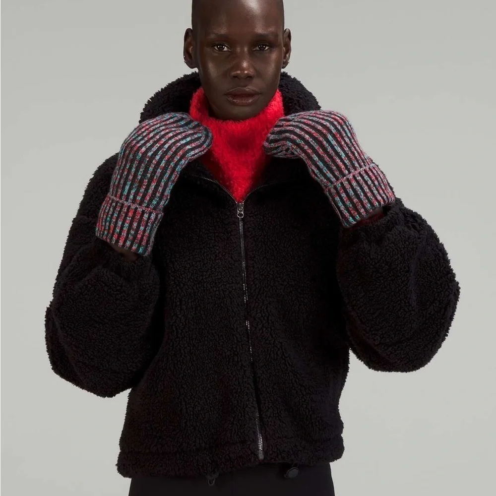 NWT Lululemon Womens Textured Fleece-Lined Knit Mittens Size M/L
